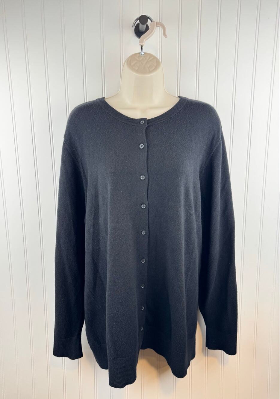 Torrid Black Button Front Knit Cardigan Women’s Size 4 Plus